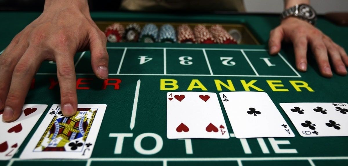 PKR Slots Live Casino